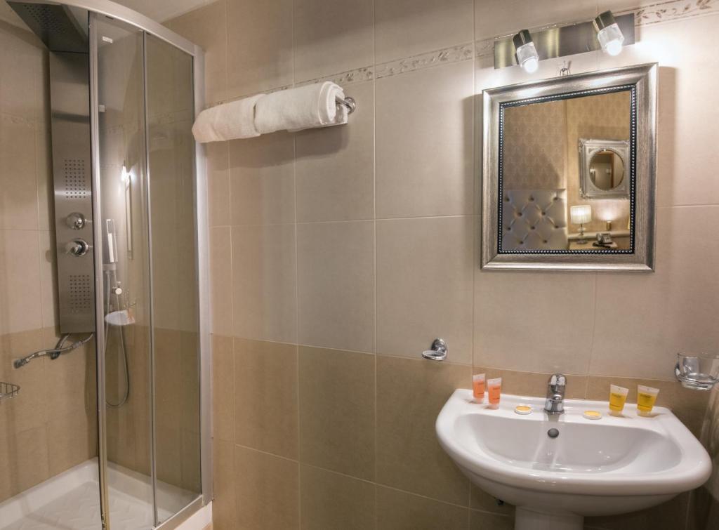 Archontiko Old Town Suites